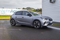 
										Opel Corsa-e full									