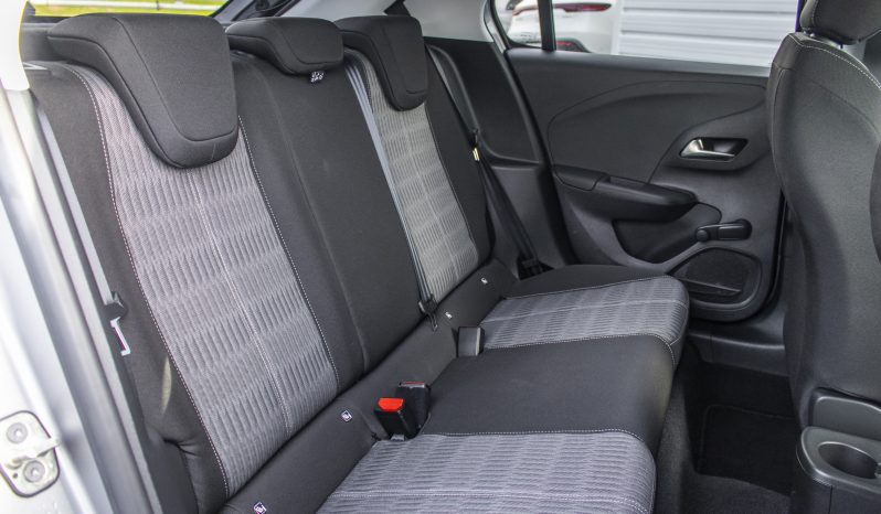 
								Opel Corsa-e full									