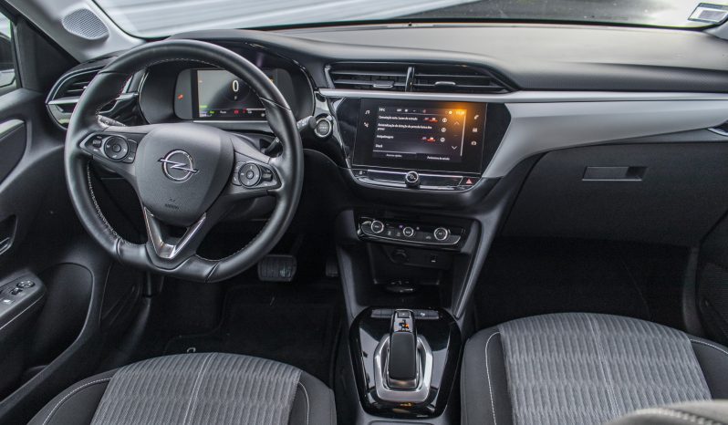 
								Opel Corsa-e full									