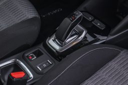 
										Opel Corsa-e full									