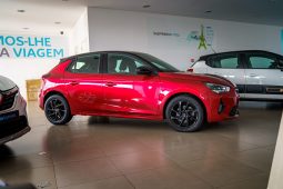 
										Opel Corsa full									