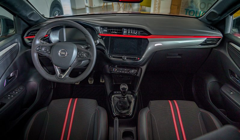 
								Opel Corsa full									