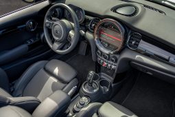 
										Mini Cooper Cabrio full									