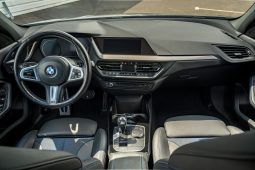 
										BMW Série 1 full									