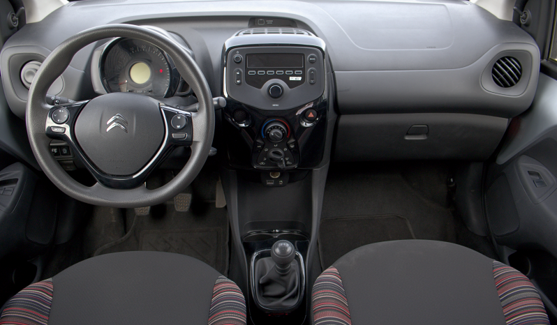 
								Citroen C1 full									