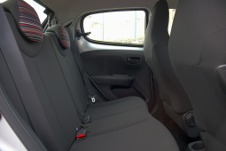 
										Citroen C1 full									