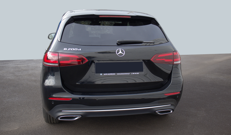 
								Mercedes B200d full									
