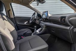 
										Toyota Yaris full									