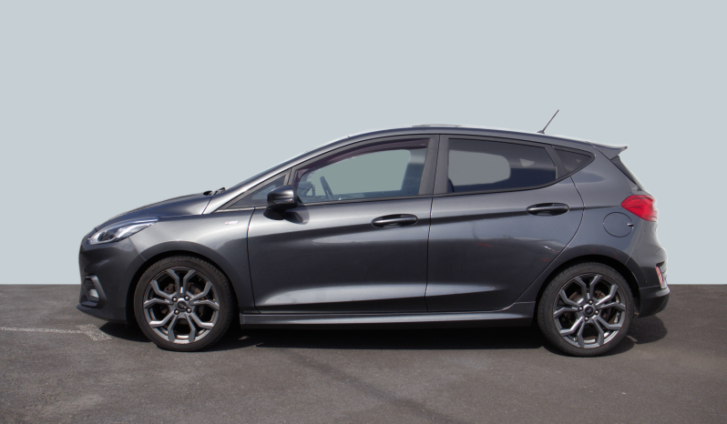 
								Ford Fiesta 1.5 TDCi ST Line full									
