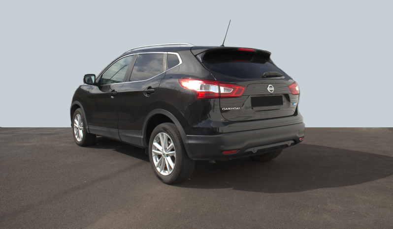 
								Nissan Qashqai Tekna full									