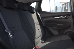 
										Nissan Qashqai Tekna full									
