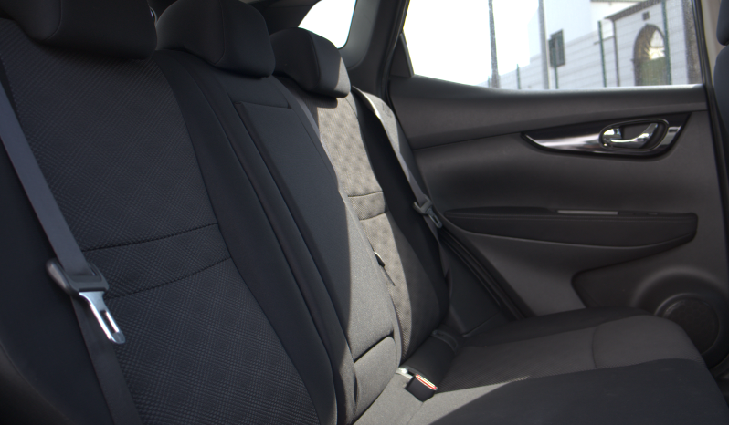 
								Nissan Qashqai Tekna full									