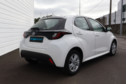 
										Toyota Yaris 1.0 Confort Plus full									