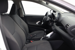 
										Toyota Yaris 1.0 Confort Plus full									