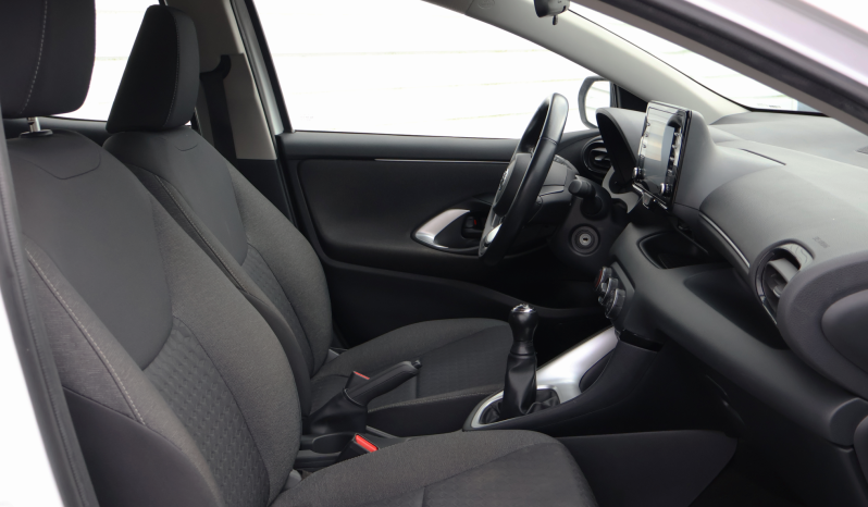 
								Toyota Yaris 1.0 Confort Plus full									