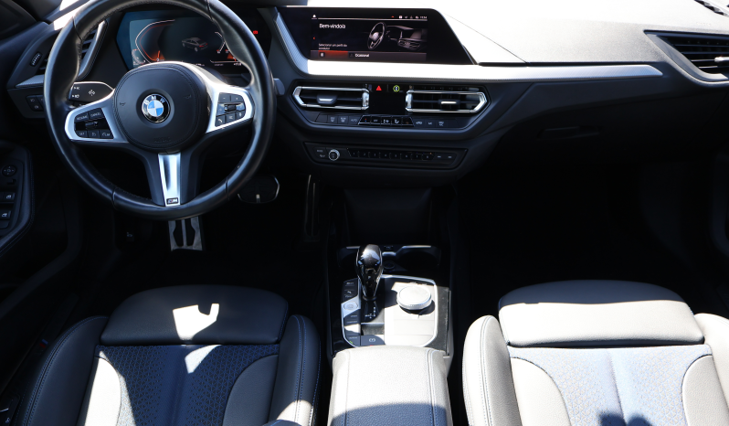 
								BMW 216d full									