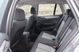 
										BMW X1 full									
