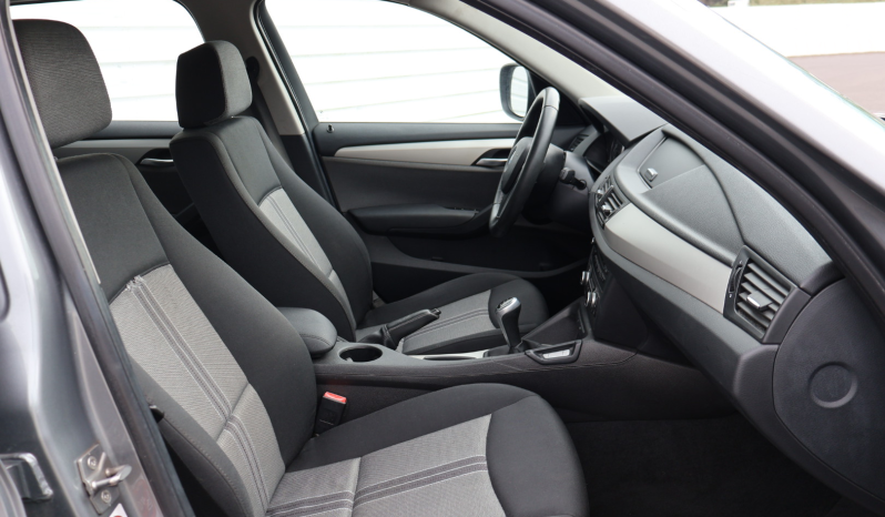 
								BMW X1 full									