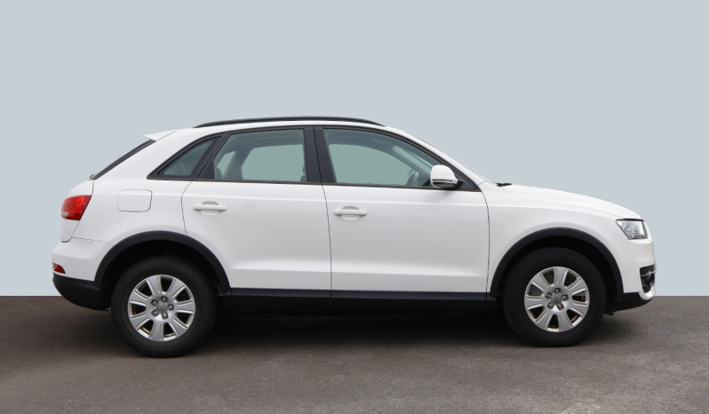 
								Audi Q3 2.0TDi full									