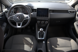 
										Renault Clio V full									