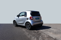 
										Smart Fortwo EQ full									