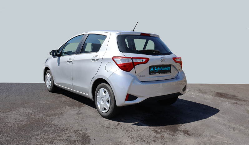 
								Toyota Yaris 1.0 Active full									