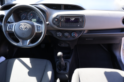 
										Toyota Yaris 1.0 Active full									