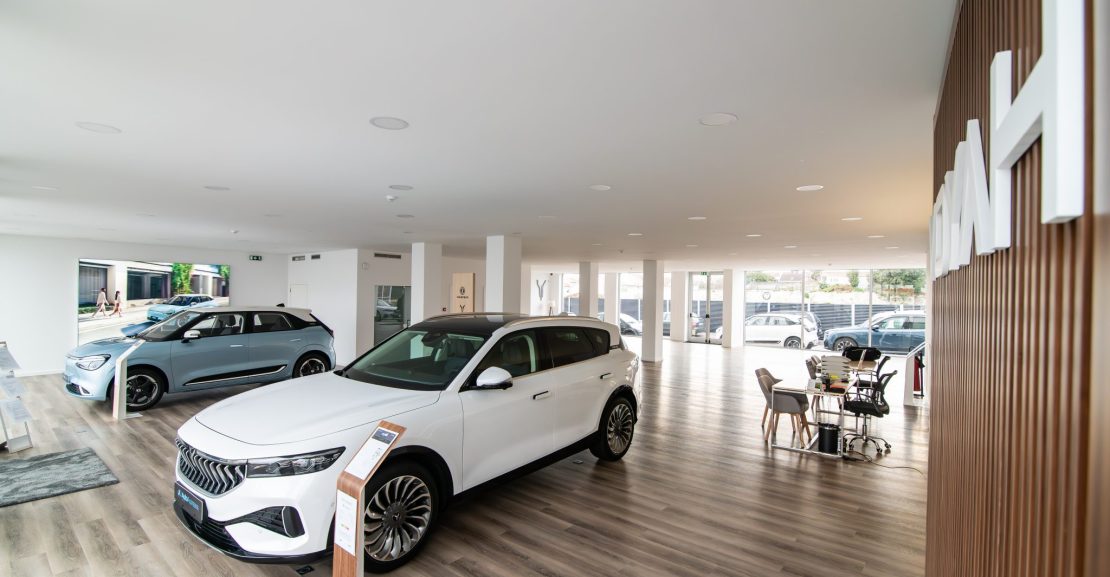 stand dongfeng, voyah - auto açoreana