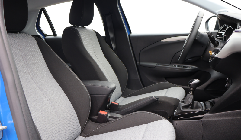 
								Opel Corsa 1.2T full									