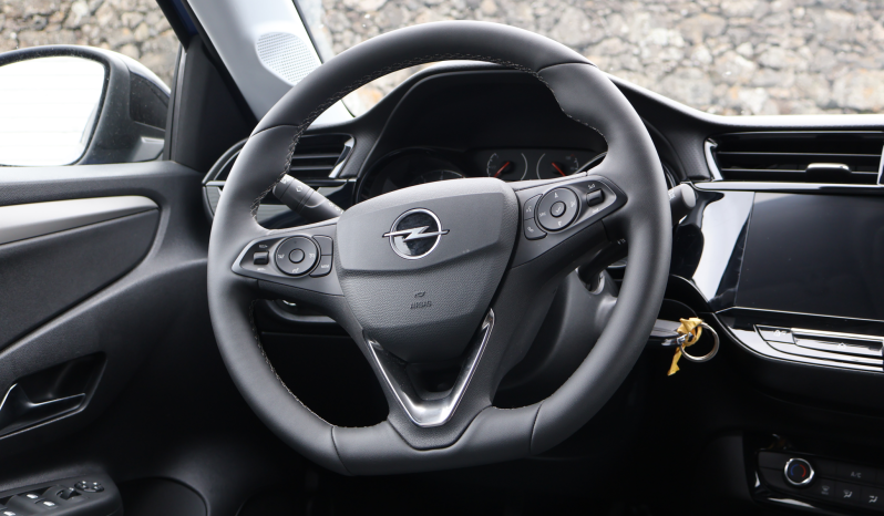 
								Opel Corsa 1.2T full									