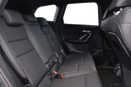 
										BMW iX1 X-Drive 30 full									
