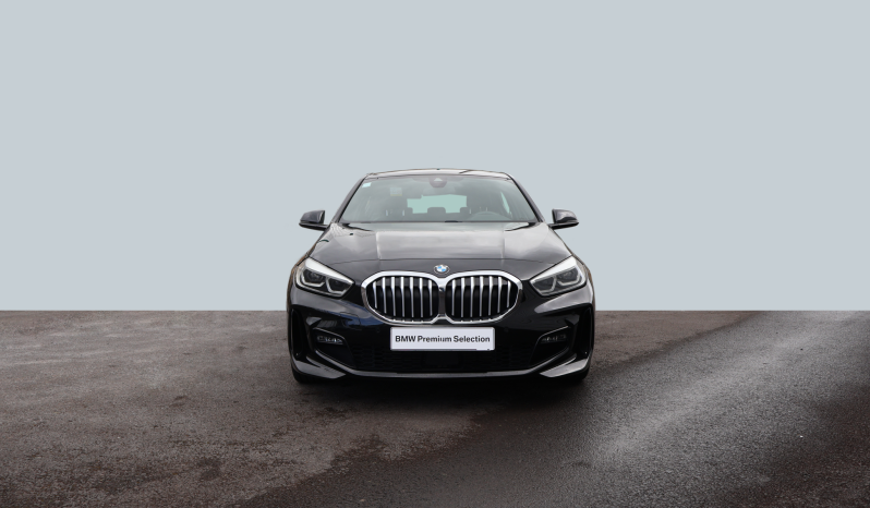 
								BMW 116d Pack M full									