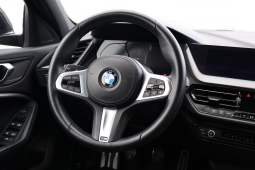 
										BMW 116d Pack M full									