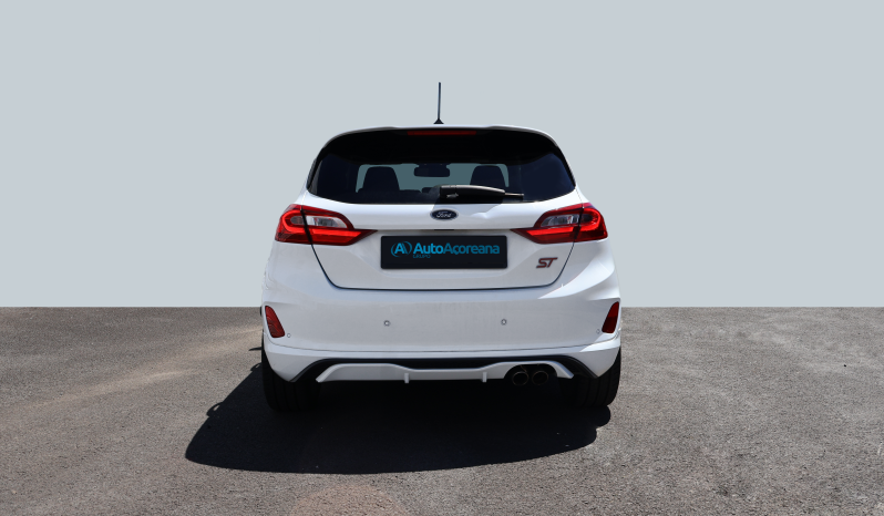
								Ford Fiesta ST 1.5T full									