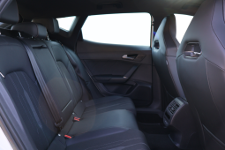 
										Cupra Formentor full									