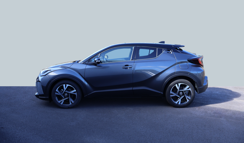 
								Toyota C-HR Square Colection full									