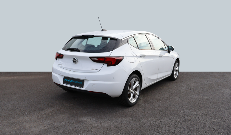 
								Opel Astra Dynamic full									