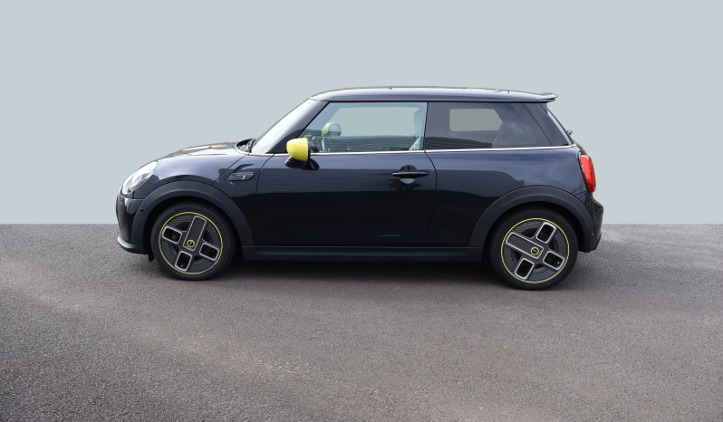 
								MINI Cooper S full									